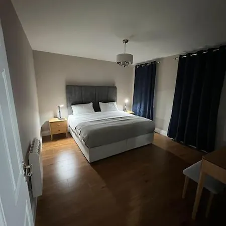 Prime Location Appartement Blacklion