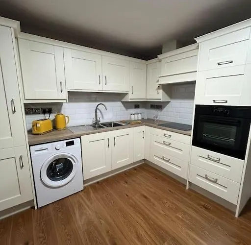 Prime Location Апартаменты *